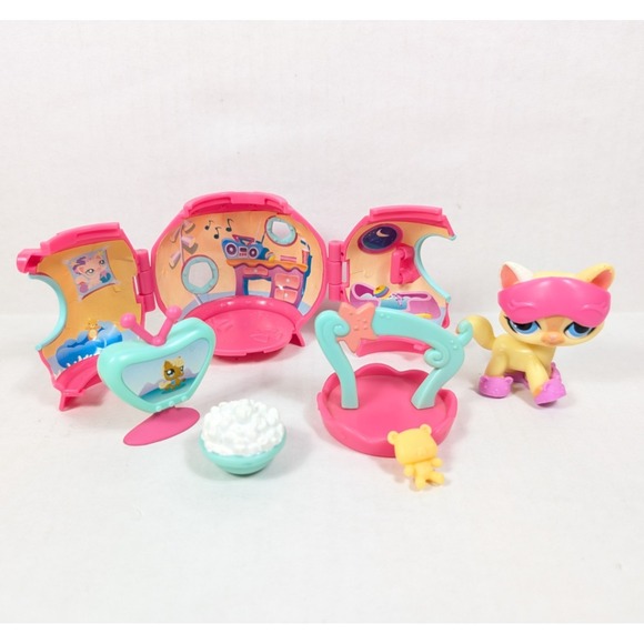 Hasbro Other - Littlest Pet Shop Snooze n Slumber Cat #1546 Playset Nearly Complete LPS Hasbro